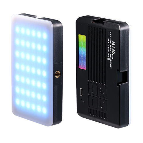 Keystone M140 RGB 超薄雙色溫口袋燈
